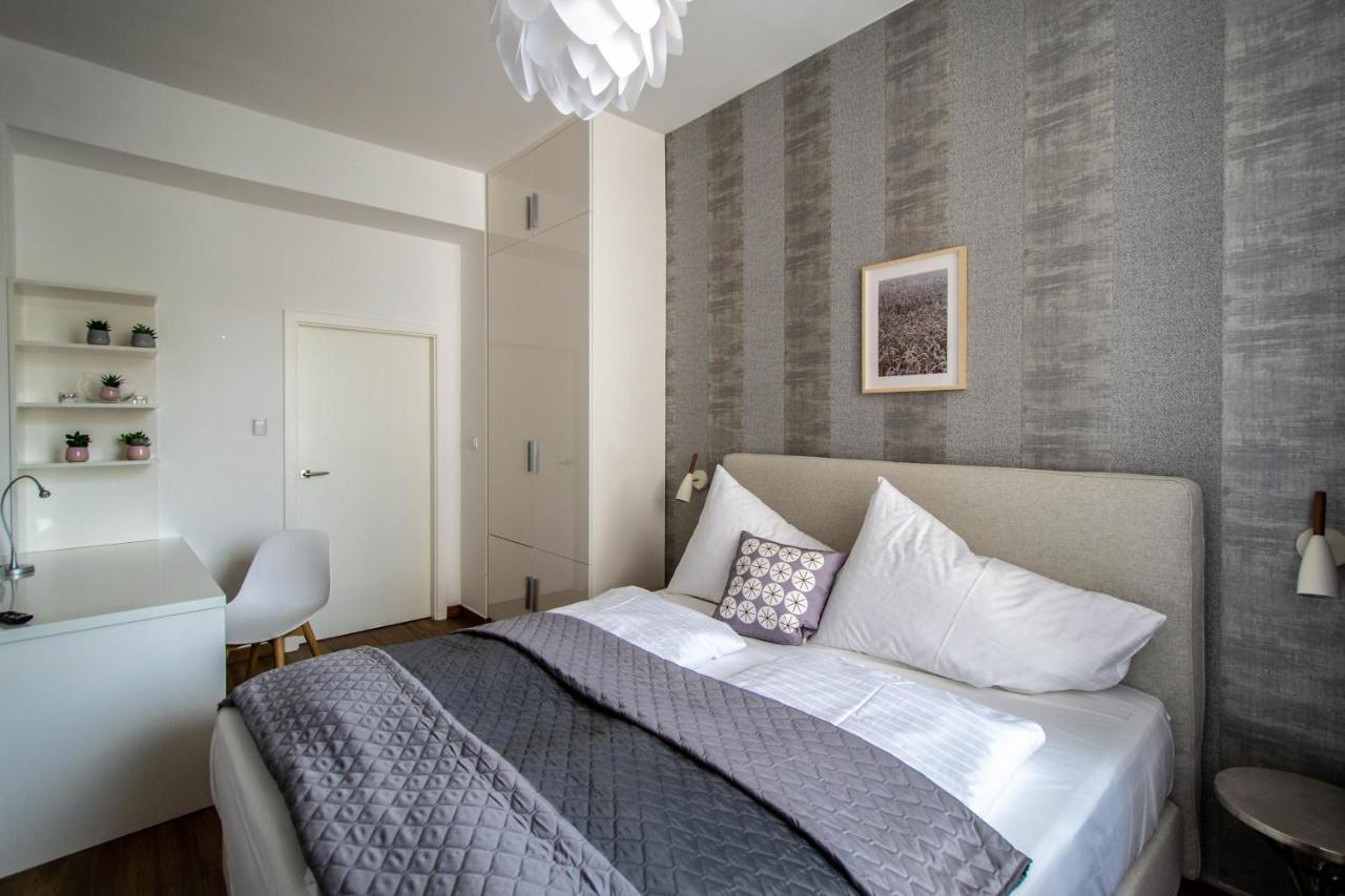 Executive Bright Apt. By Ruterra Prague Exterior photo