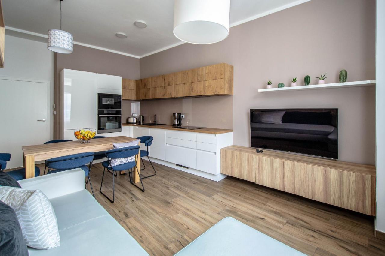 Executive Bright Apt. By Ruterra Prague Exterior photo