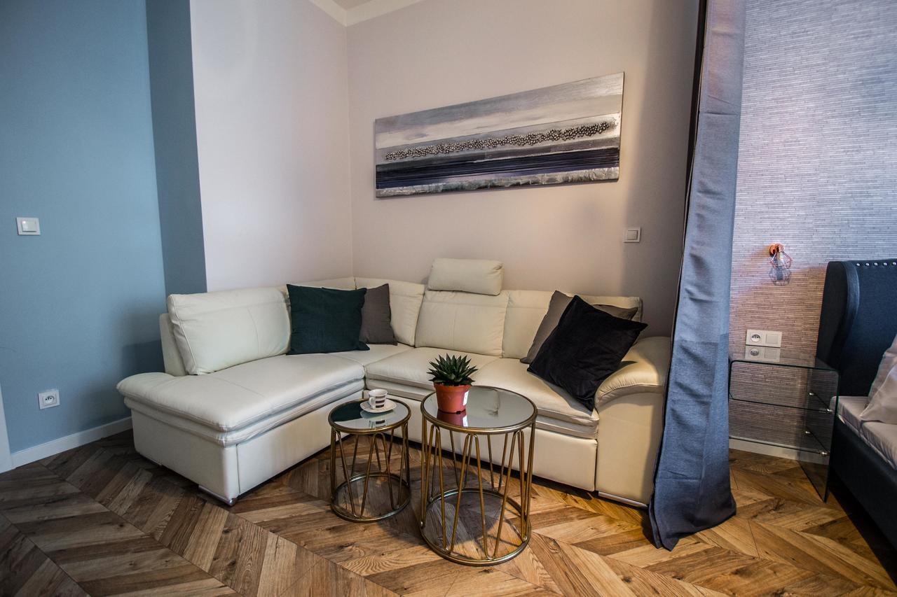 Executive Bright Apt. By Ruterra Prague Exterior photo
